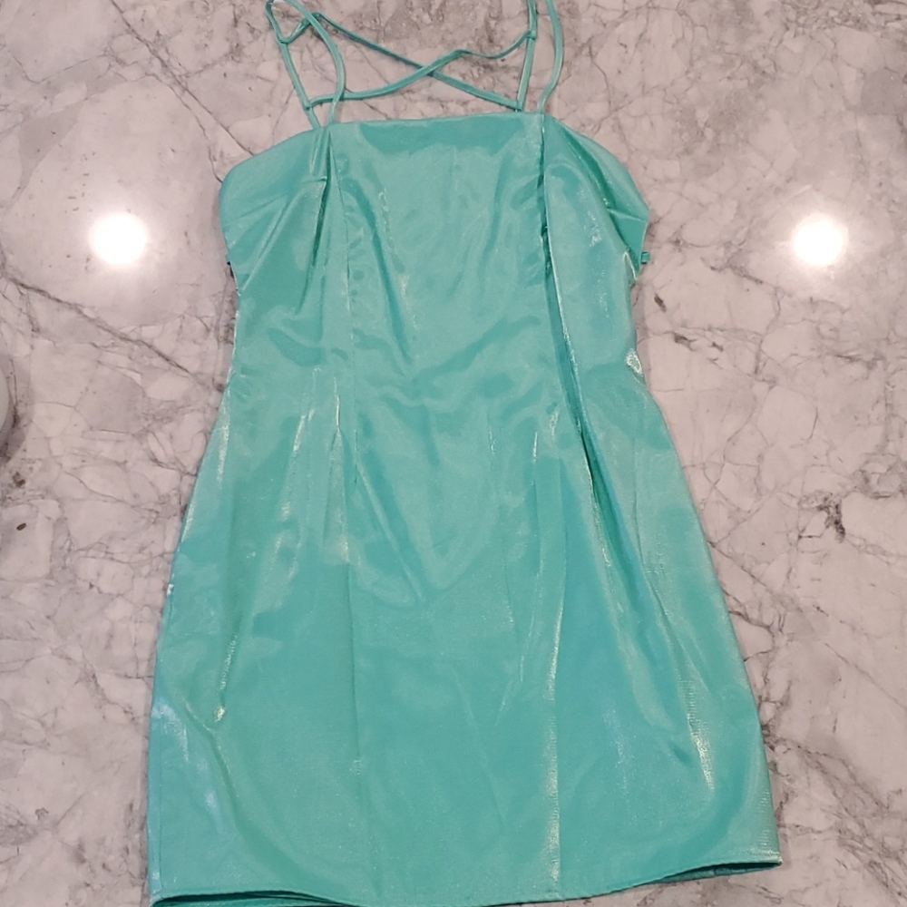 GORGEOUS REVOLVE SUPERDOWN TURQUOISE DRESS W/ OPEN BACK NWOT